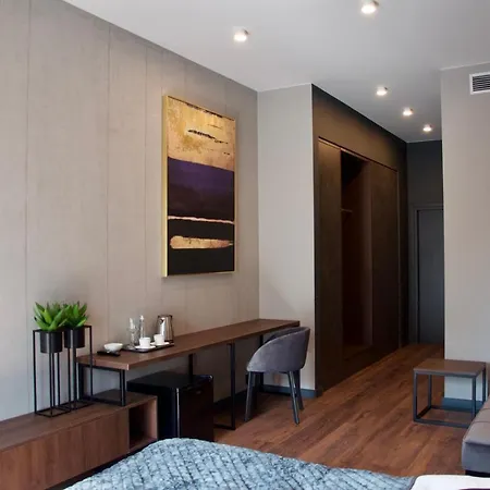 Hotel Aparts *