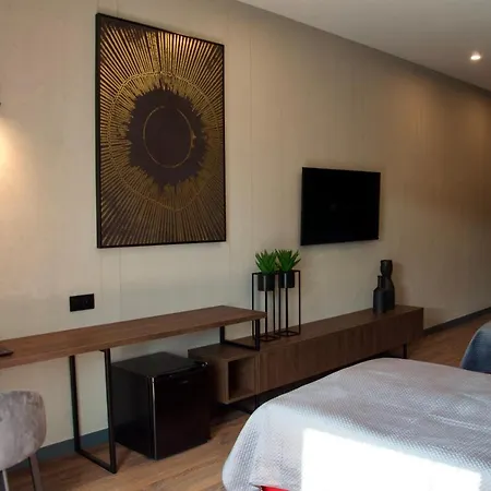 Hotel Aparts *